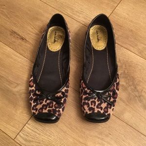 LEOPARD FLATS SIZE 6.5 SAM & LIBBY